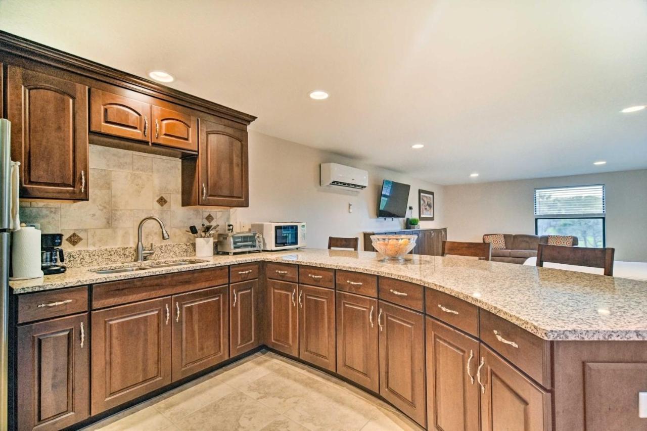 Sleek Largo Studio With Pond Less Than 7 Mi To Beach! Luaran gambar