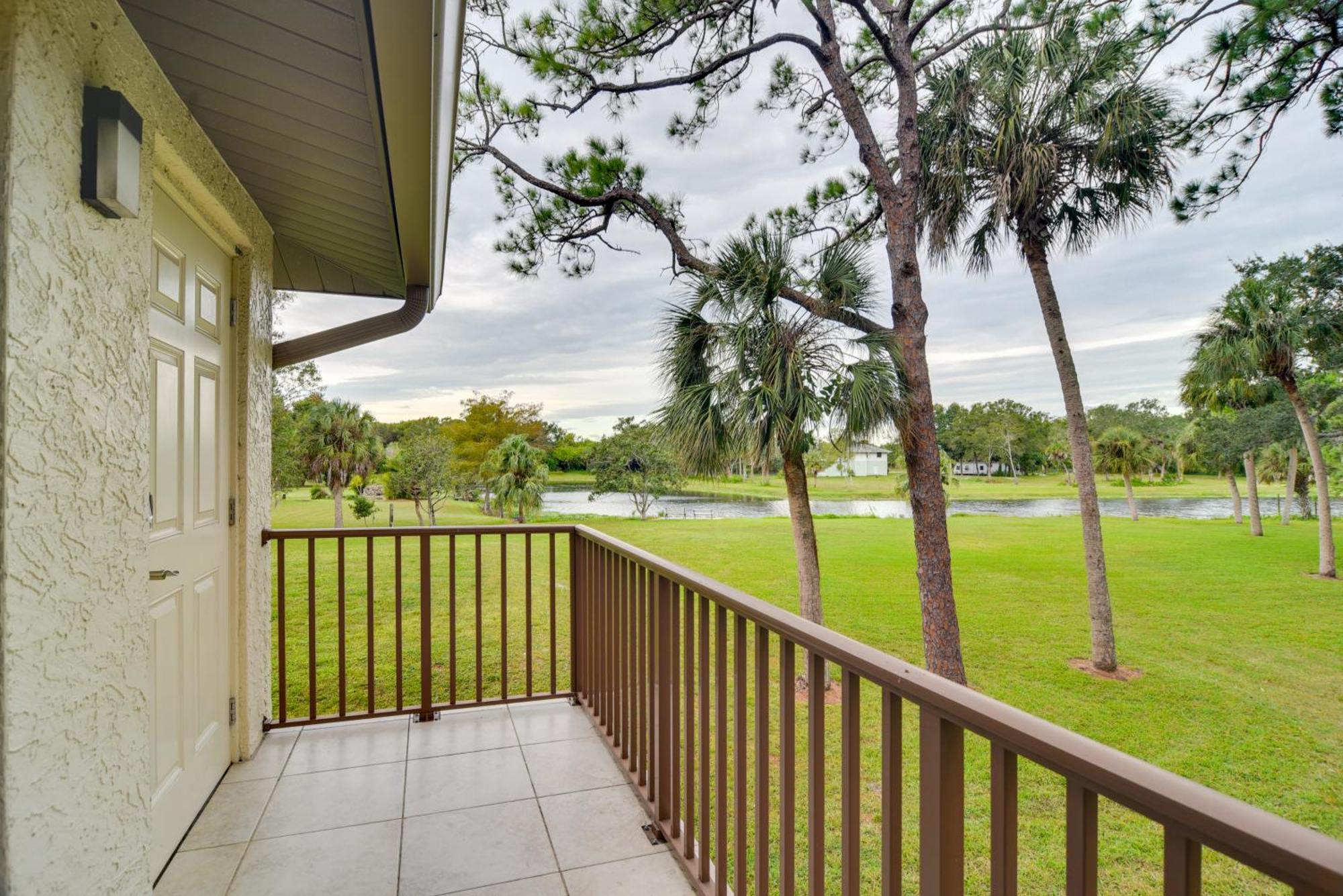 Sleek Largo Studio With Pond Less Than 7 Mi To Beach! Luaran gambar